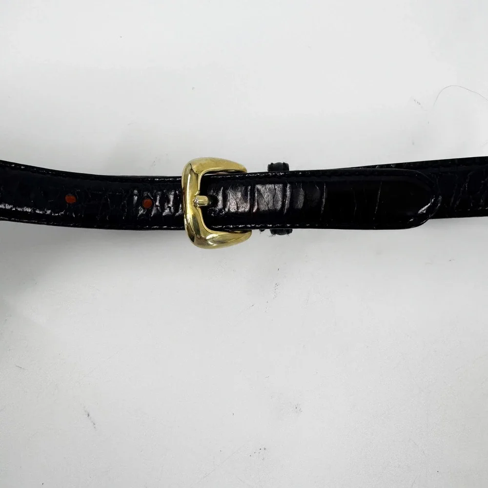 Burberrys of London Vintage Black Croc Embossed Leather Belt Gold Buckle Italy M
